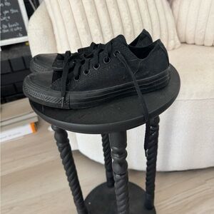 Black Converse!